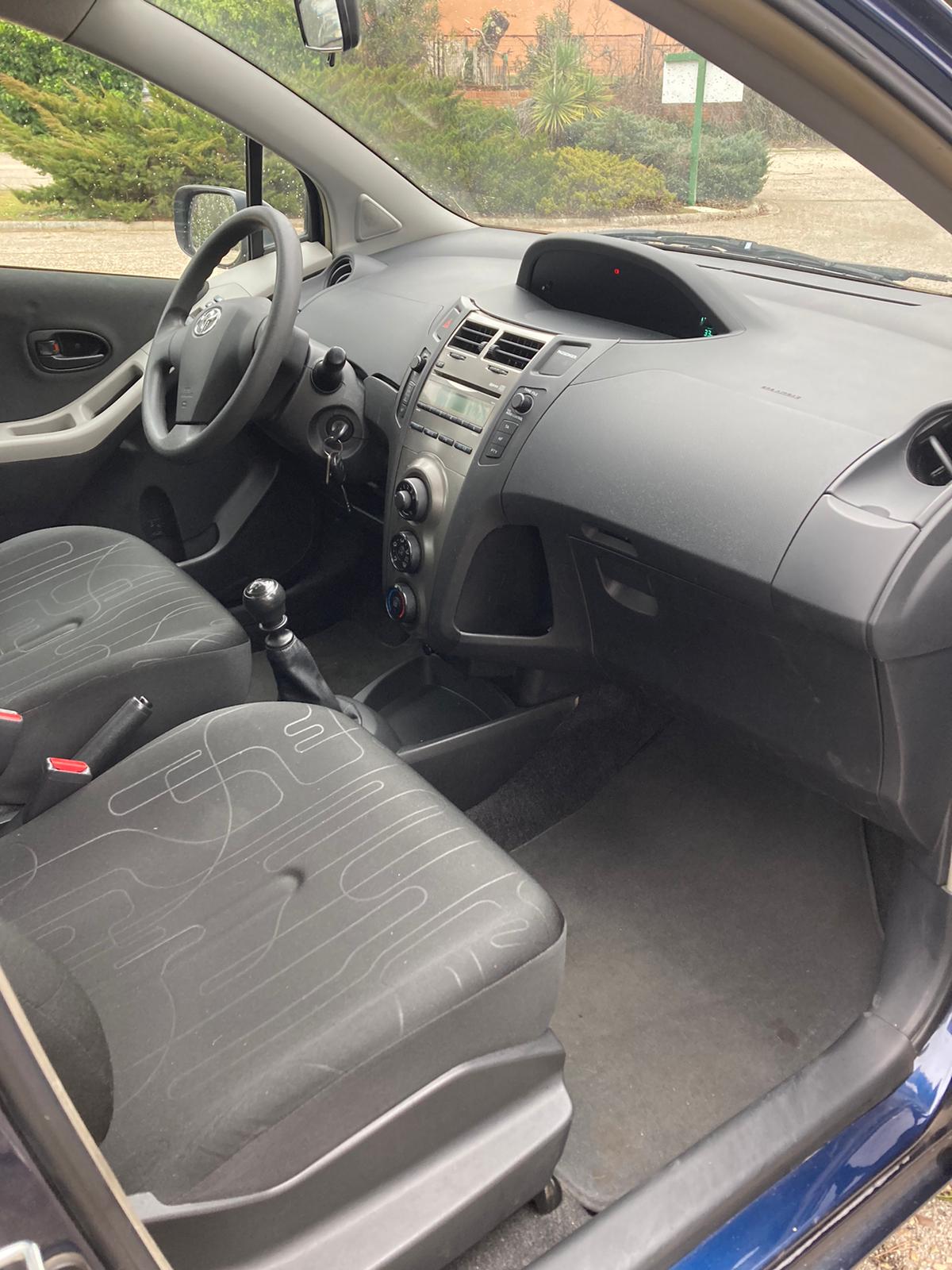 Toyota Yaris 1.4D Life 2010